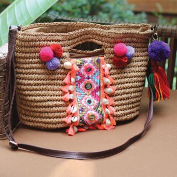 Women&#039;s handmade straw bag handbag with embroidery and shells tassels pom poms