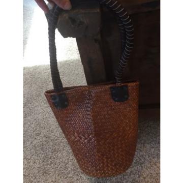 NEW WOVEN  STRAW BUCKET BAG NWOT