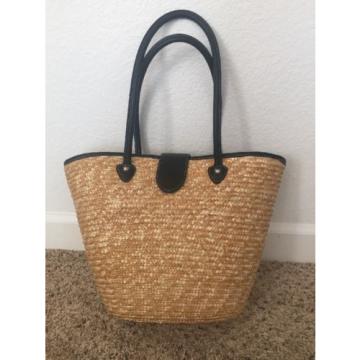 Cute Straw Beach Bag Tote Black Handles Interior Pockets