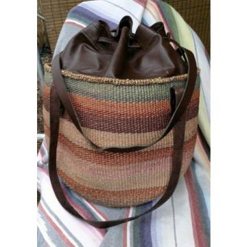 Large Woven Straw Shoulder Bucket Bag Leather Draw Top Tight Weave Southwest