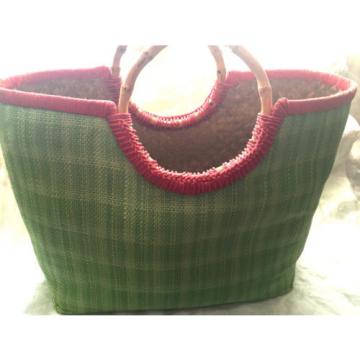 GREEN SUMMER SHOPPER BEACH BAG STRAW WELL MADE LARGE HANDBAG BANBOO HANDLES