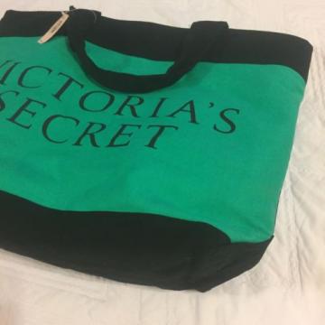 NWT Victoria&#039;s Secret Tote Green Blue Beach Bag Green 79$