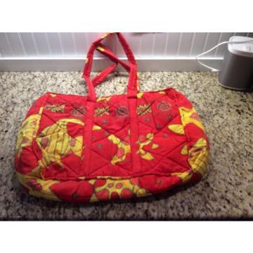 BEACH/TOTE BAG QUILTED 21x15 PATTERNED:ORANGE,RED,YELLOW. 17&#034; STRAPS/COIN PURSE