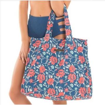 Tori Praver Seafoam Womens New Red Flower Printed Chevron Beach Tote Bag $39.99