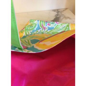 Estee Lauder Lilly Pulitzer Beach Bag Tote Watercolor Design