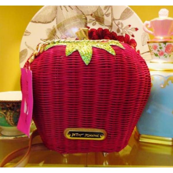 Betsey Johnson RARE Handbag STRAWBERRY Red WICKER Straw CROSSBODY Shoulder Bag #5 image