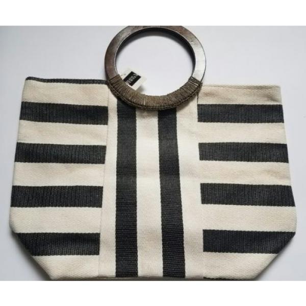 DESIGNER Bijoux Terner Canvas Lined  Summer Bag/Tote perfect For The Beach! #1 image