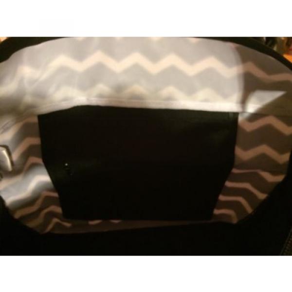 NEW Thirty One All Day Organizing Tote Black Chevron Diaper Bag Beach Office #5 image