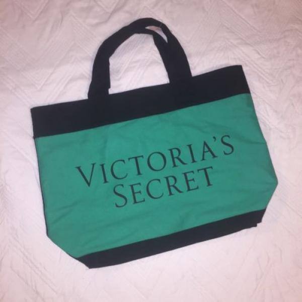 NWT Victoria&#039;s Secret Tote Green Blue Beach Bag Green 79$ #1 image