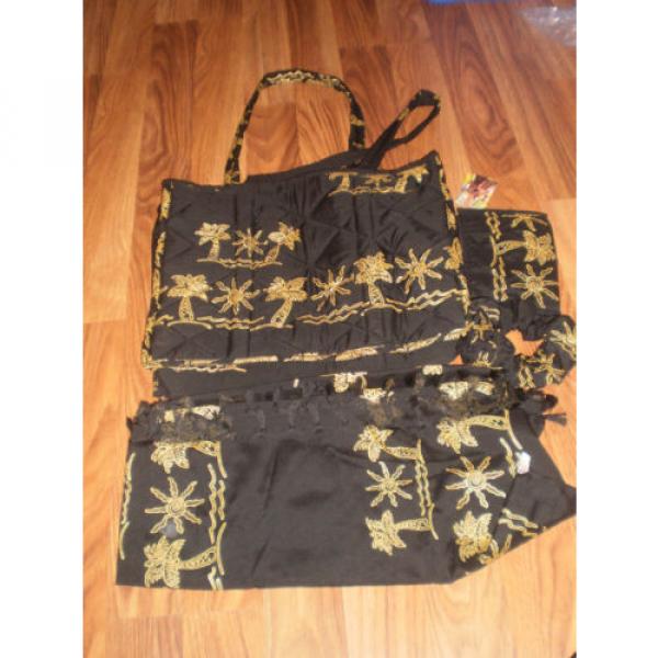 NWT Quilted Black &amp; Gold Beach Bag w/ Wrap and Inner Coin Purse Lined Inner #3 image