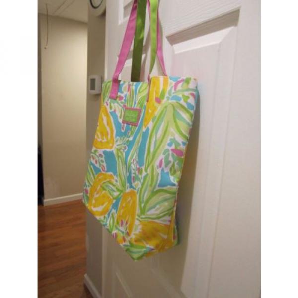 Lily Pulitzer Estee Lauder Beach Tote Bag w/ Handles Yellow Lemon Print Green #2 image