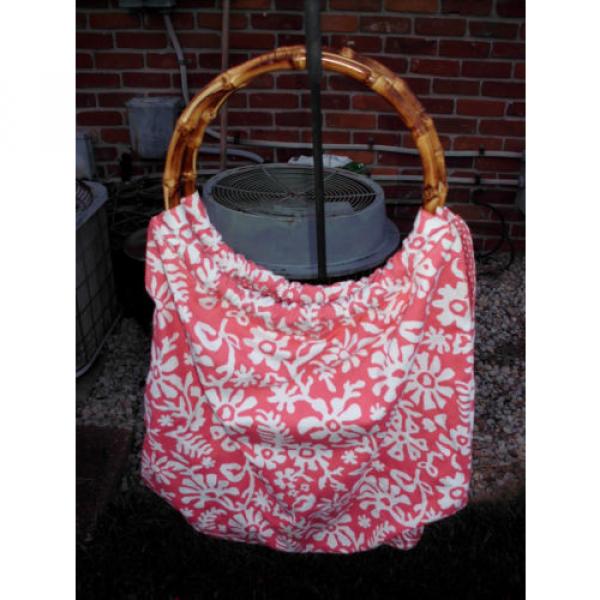 RED WHITE DAISY FILIGREE BEACH PICNIC CARRY-ALL BAG W/BAMBOO HANDLES 27&#034; X 14&#034; #3 image